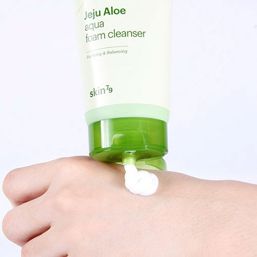 skin79 jeju aloe pianka myjąca do twarzy 150 ml